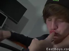 18 Cute Boy - Handjob Adventure